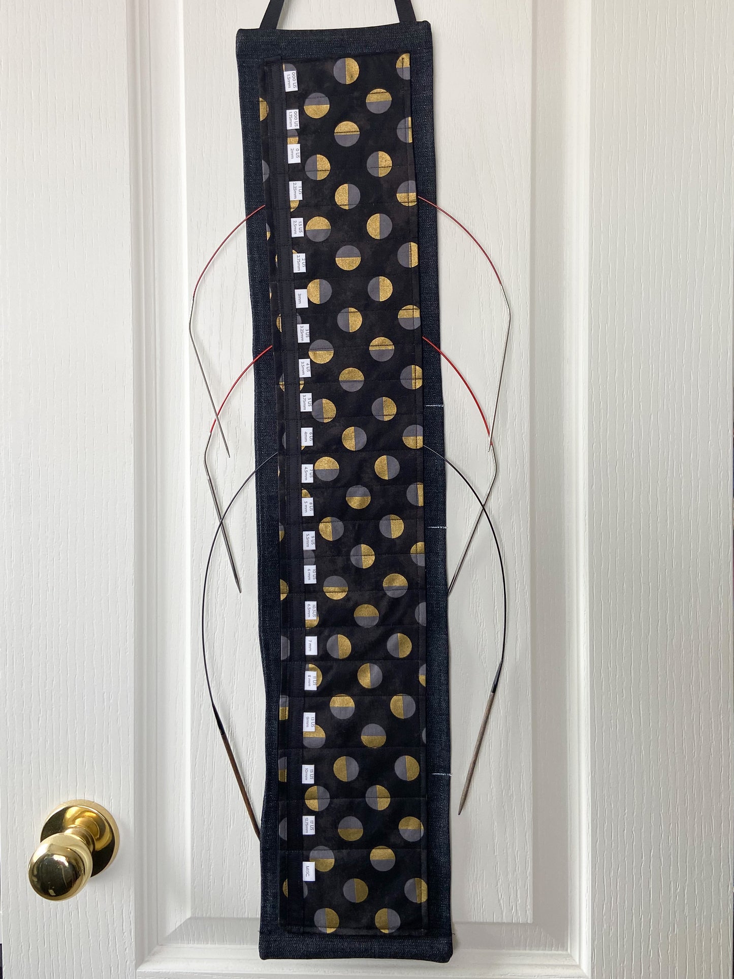 Circular Needle Organizers - Black with Gold/Grey Circles