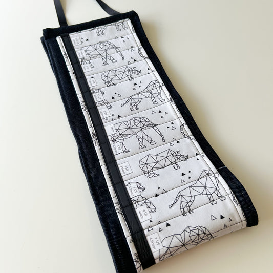 Circular Needle Organizers - Blk/White Geometric Animals
