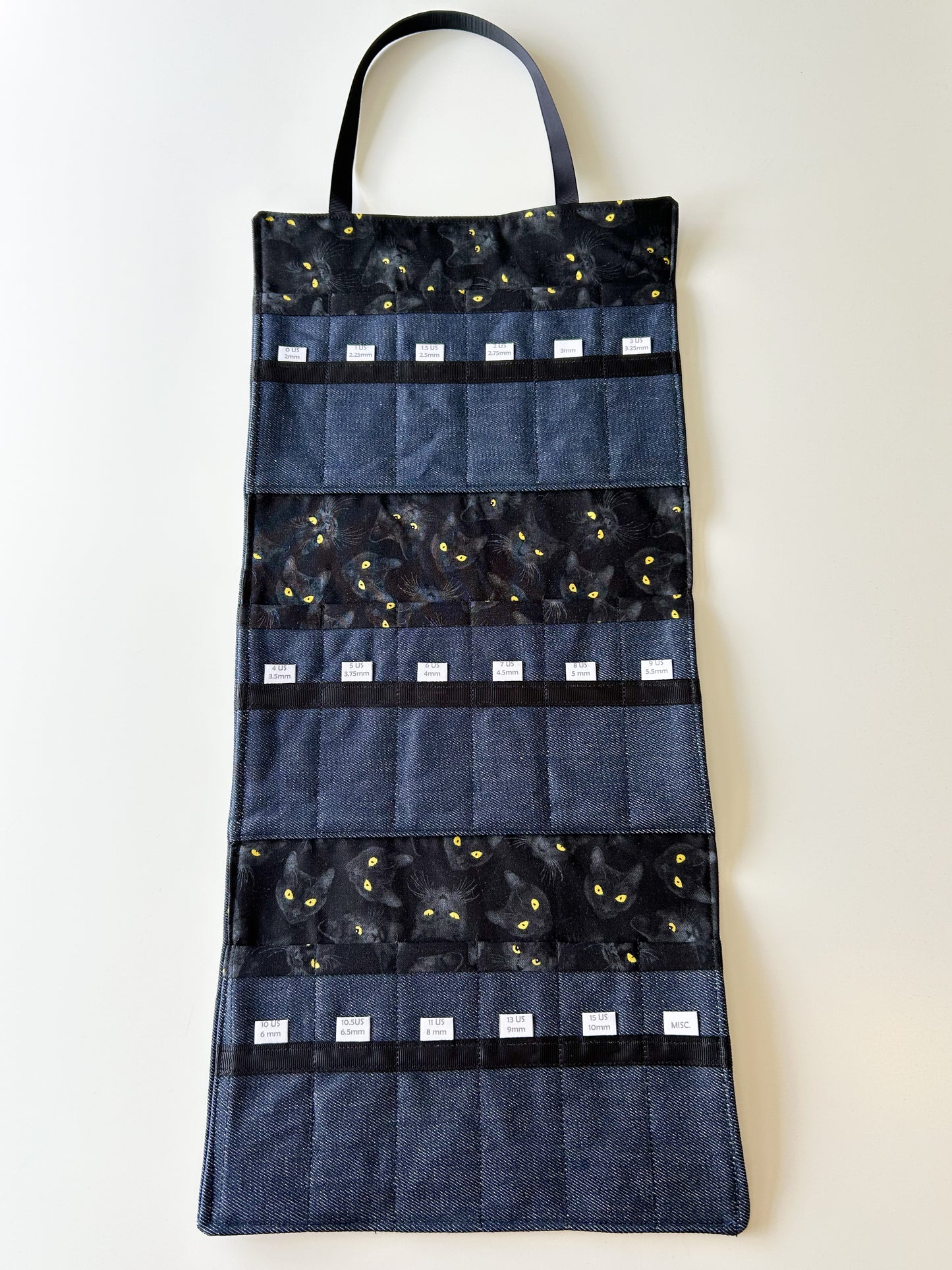 DPN Needle Organizer - Black Cats