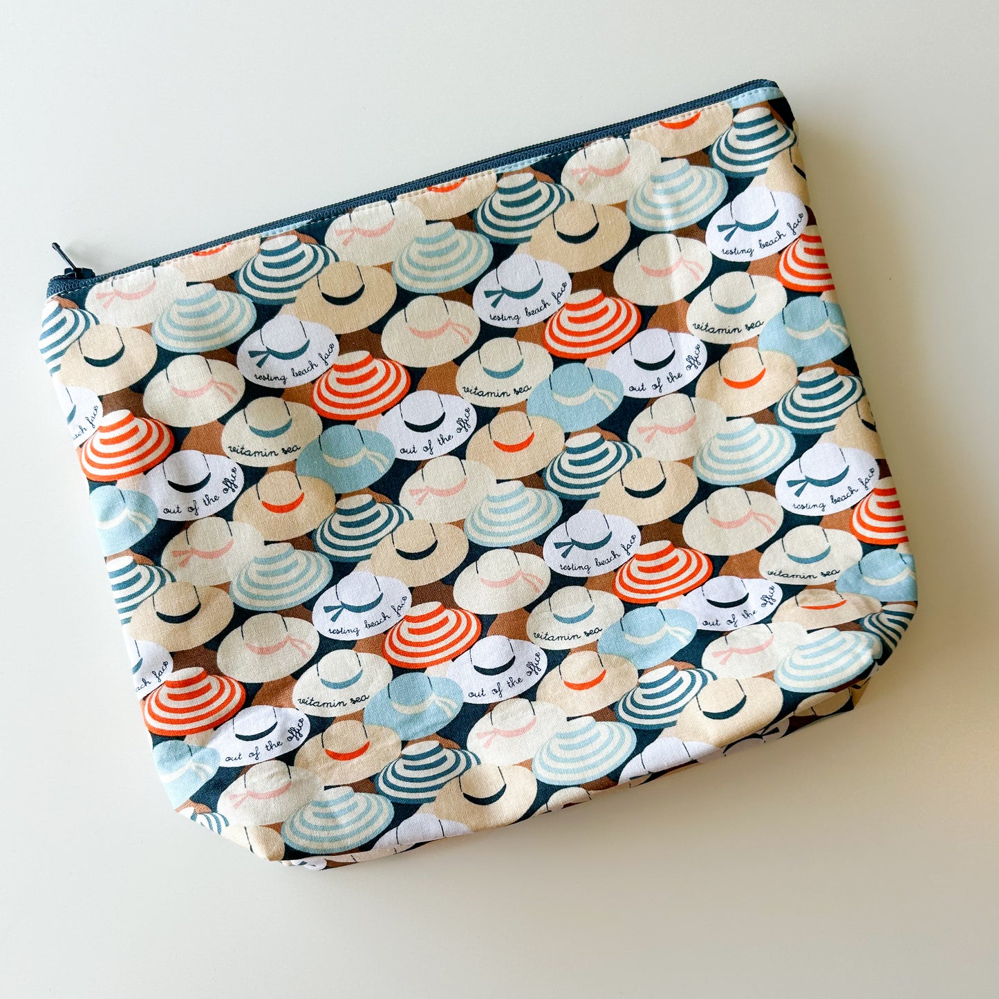 Sock Project Bag - Ladies in Beach Hats