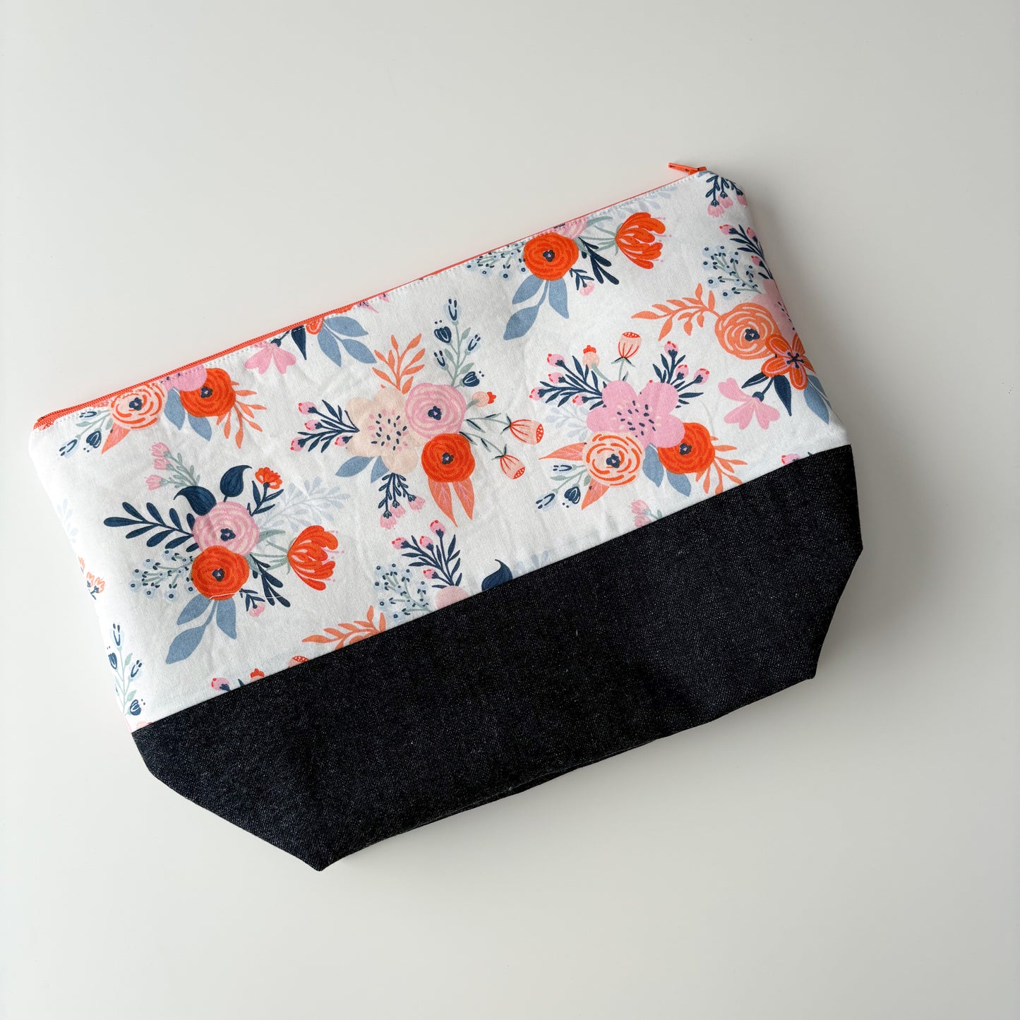 Denim - Sweater Zippered Project Bag - Pink/Orange Flowers