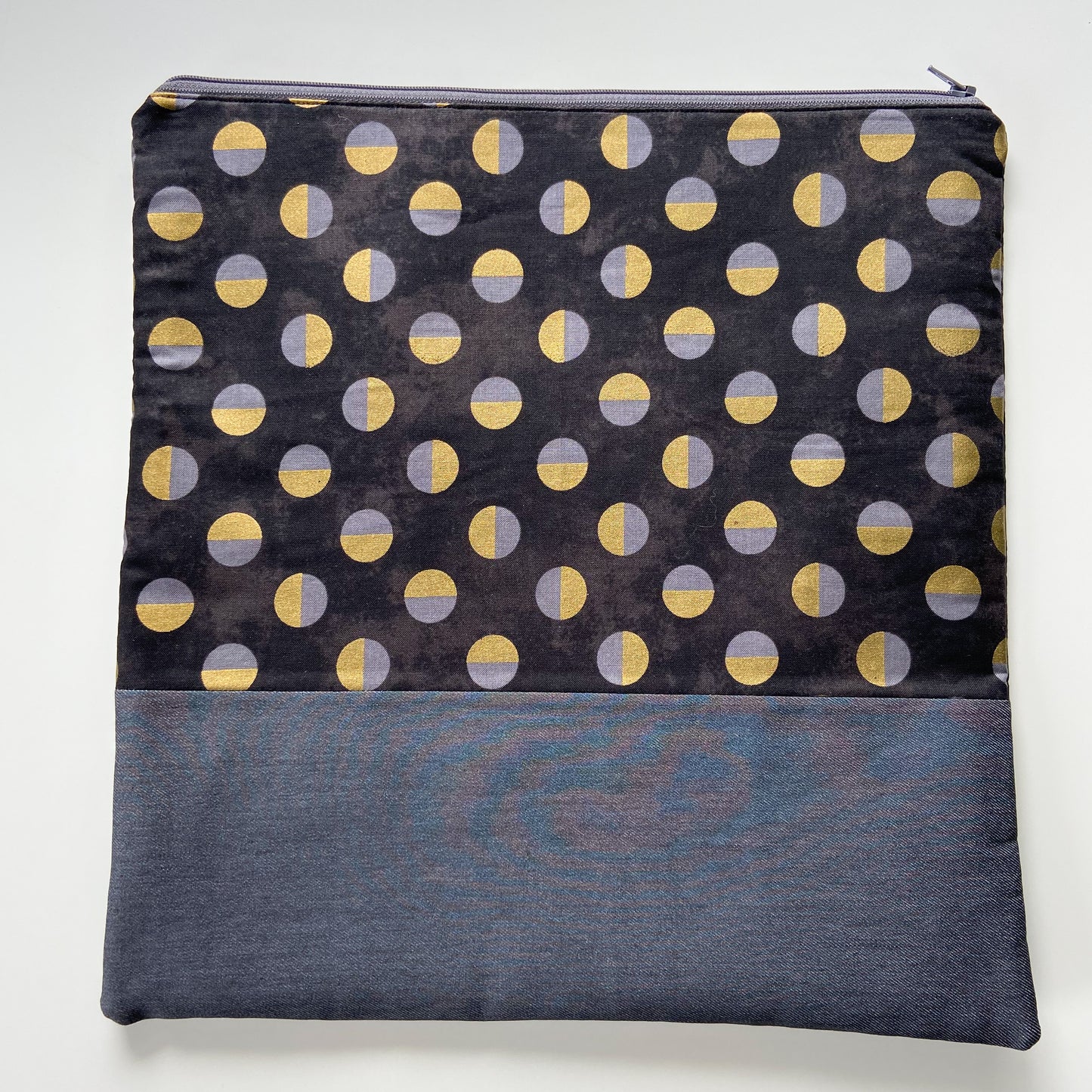 Cross Stitch Zippered Project Bag - Black with Gold Circles