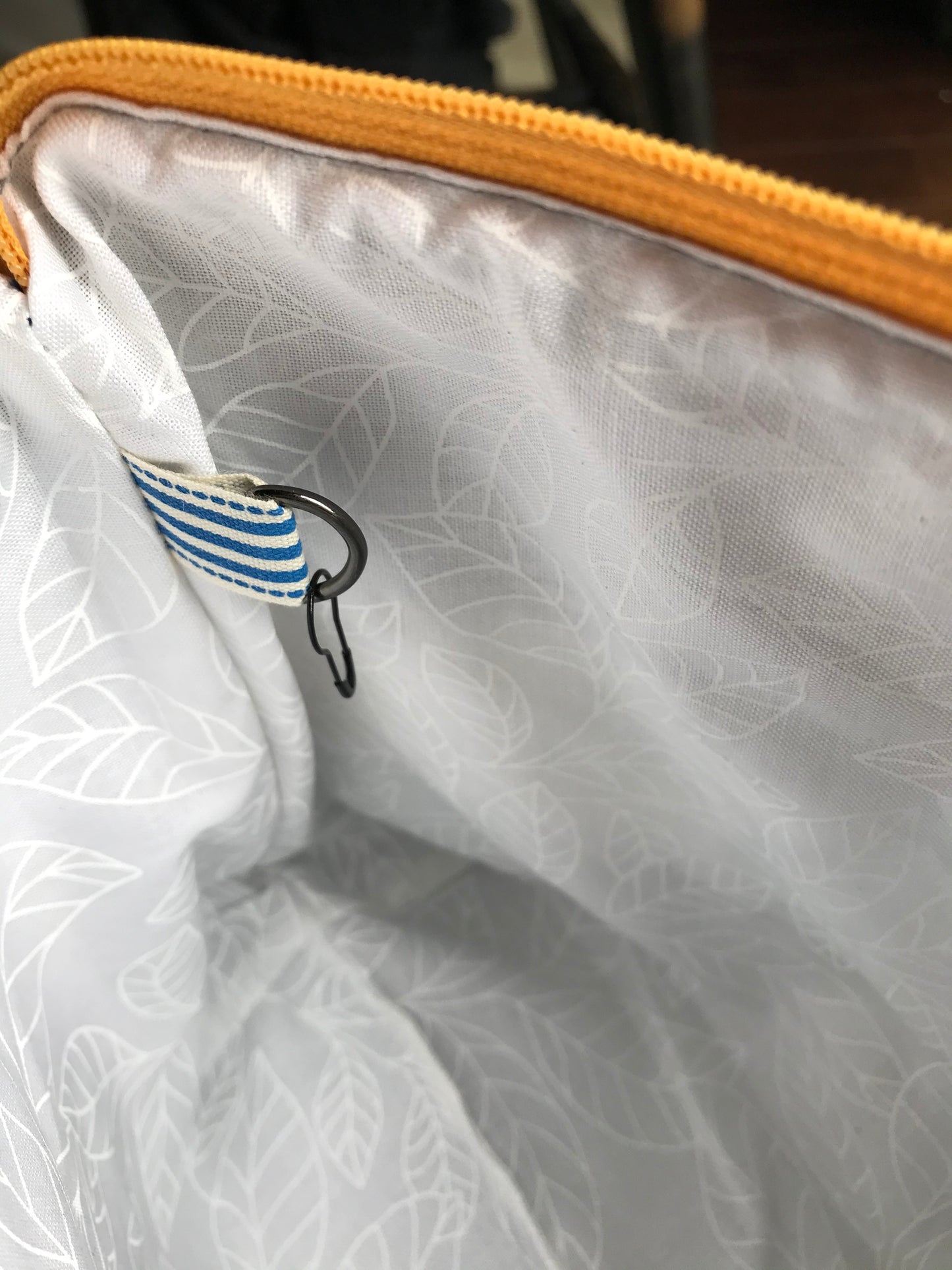 Small Zippered Project Bag - Soho print Quilted Fabric Panel