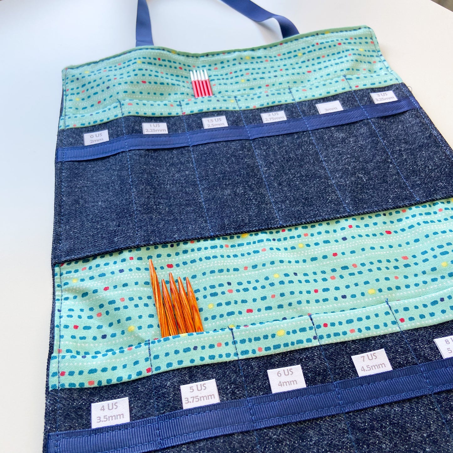 DPN Needle Organizer - Teal/Green Dots