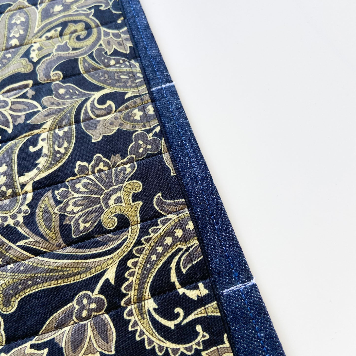 Circular Needle Organizers - Black/Yellow Paisley
