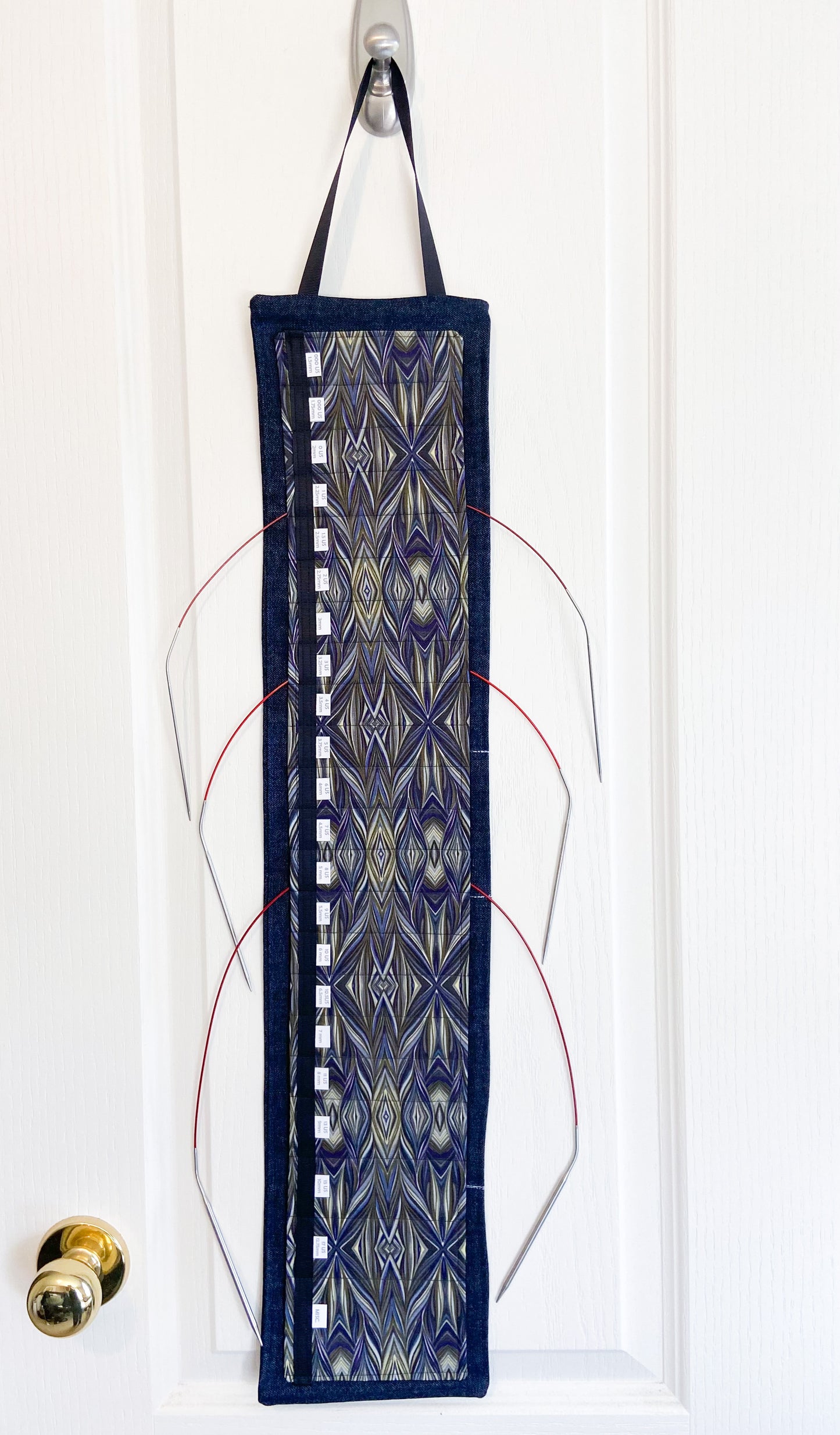 Circular Needle Organizers - Blue/Green Bargello