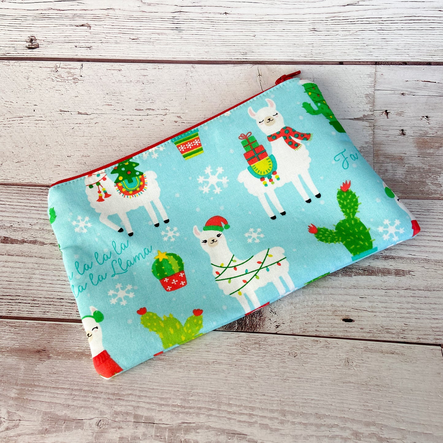 Notion Pouch - Fa La La La Llamas