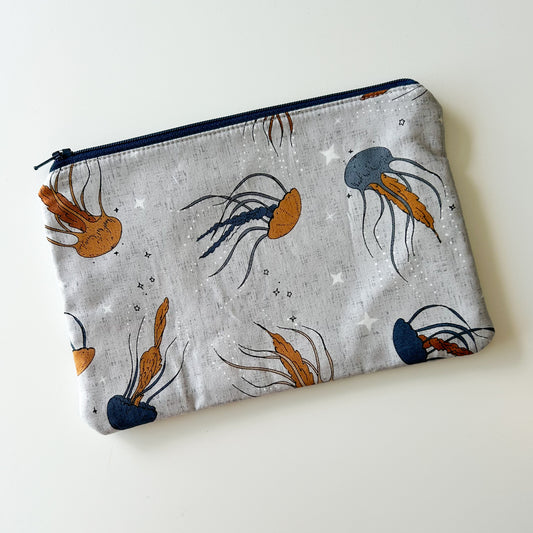 Notion Pouch - Grey with Jellyfish