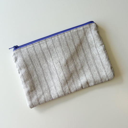 Notion Pouch - White/Grey Ribbed Stitch