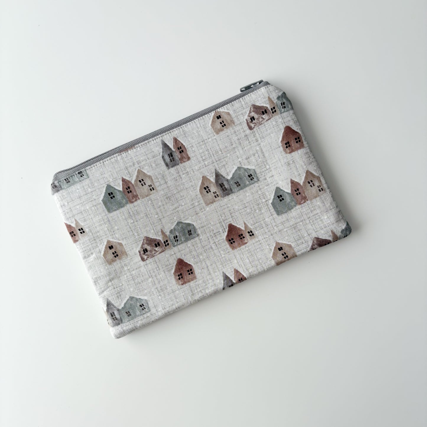 Notion Pouch - Snow Topped Houses
