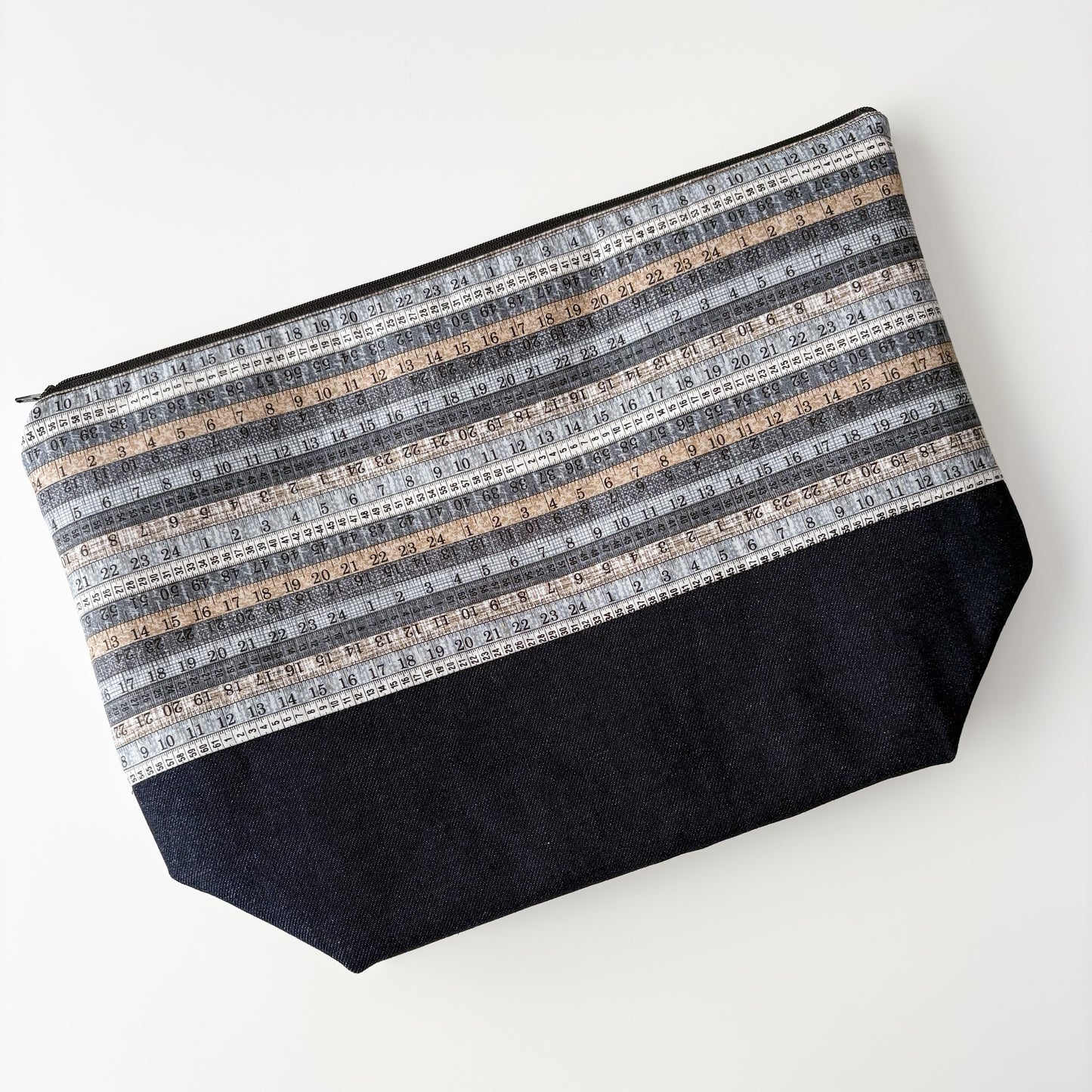 Denim - Sweater Zippered Project Bag - Blue/Tan Measuring Tapes