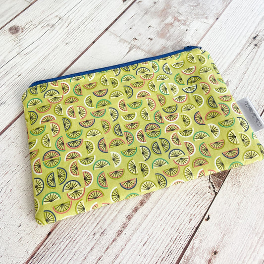 Notion Pouch - Cocktails Lime green slices