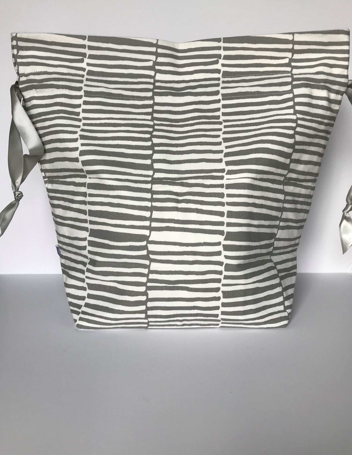 Large Drawstring Bag - White/Grey stripes