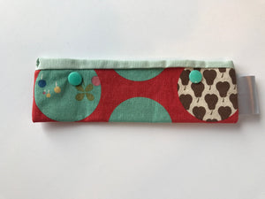 DPN Holder ( Double Pointed Needle) - Red with teal circles