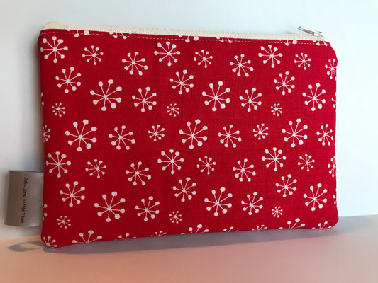 Notion Pouch - Red with white snowflakes