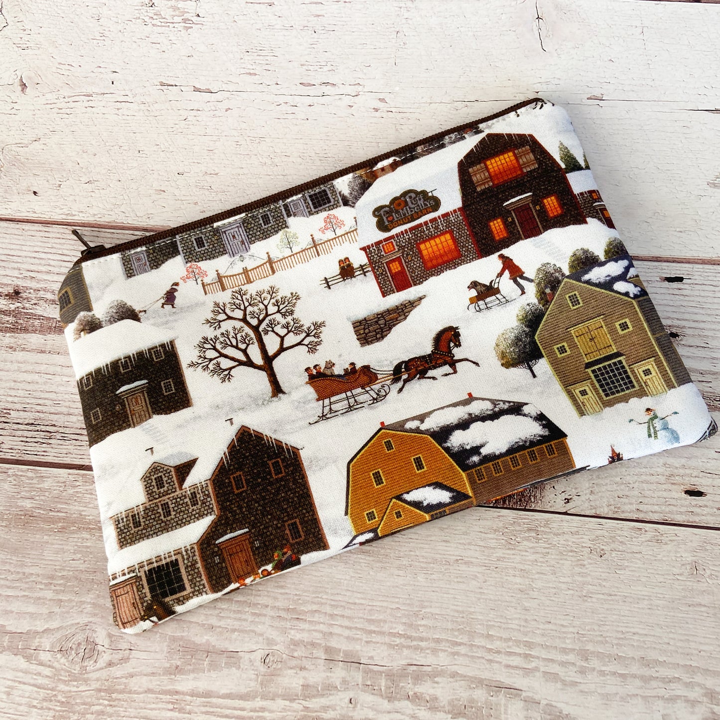Notion Pouch - Old Farm Winter