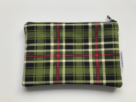 Notion Pouch - Green/black plaid