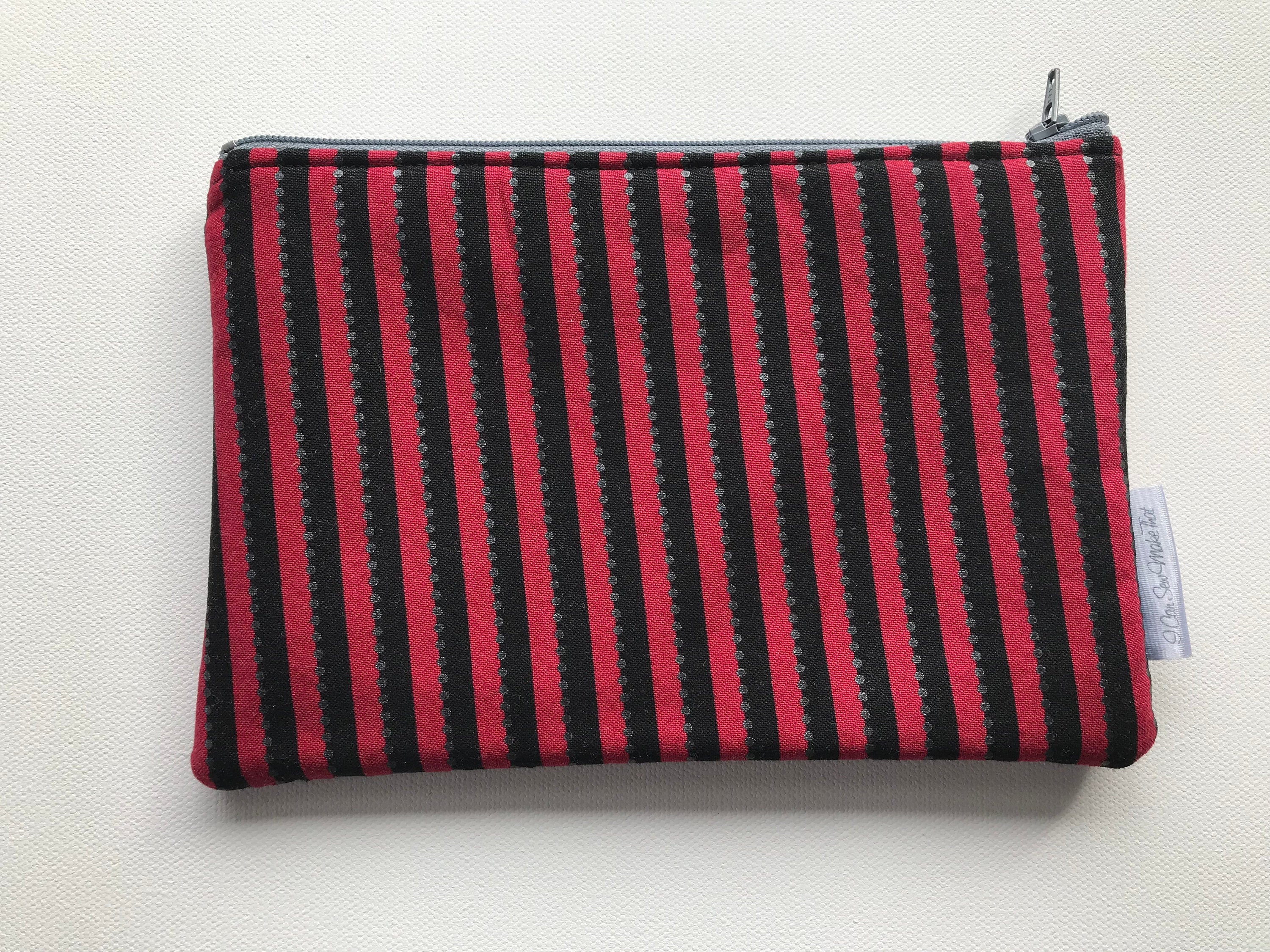 Notion Pouch - Red/black stripes