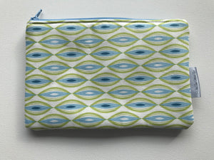 Notion Pouch - White/green/blue designs